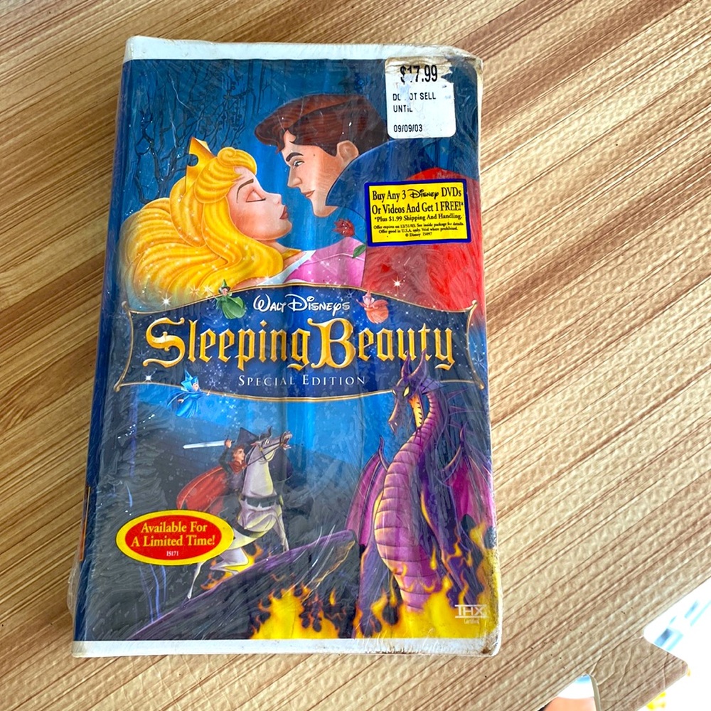 NWT Disney Sleeping Beauty Special Edition sealed VHS tape